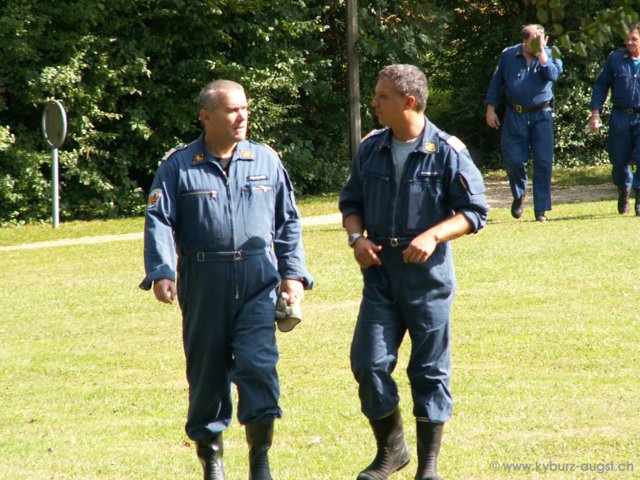 2006.08.09-firedogs-006.jpg
