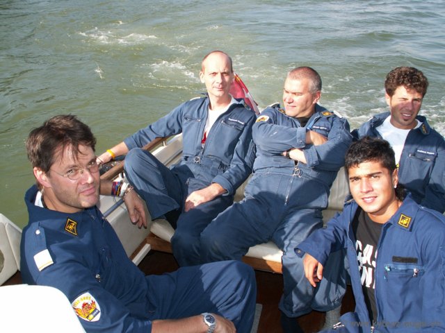 2006.08.09-firedogs-015.jpg